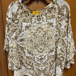 Neutral Design Chiffon blouse